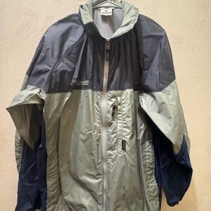 Columbia Men’s Large Packable Windbreaker Tan & Dark Green Zip Jacket Pockets